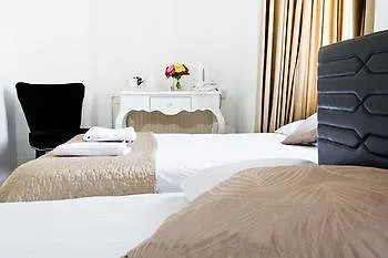 **  Cambridge House Hotel Reino Unido