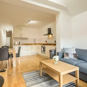 Apartment Koala & Tree - Renovated 2 Bed Ideal Location - Short Lets & Serviced, Cambridge (Cambridgeshire)